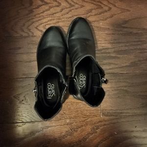 Franco Sarto, Halford Ankle Boots, Black, Size 5